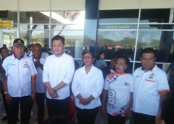 Banjiri Bandara Saumlaki, Masa Jemput Paslon RICKY-JULIANA