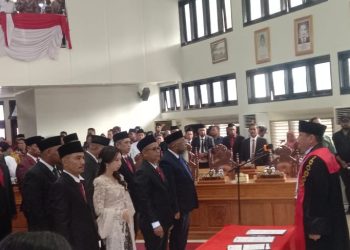 Sebanyak 25 Anggota DPRD Maluku Tenggara Resmi Dilantik