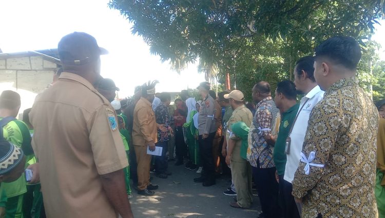 Kadis Pertanian Kaimana, Manfaat tanam pohon Matoa