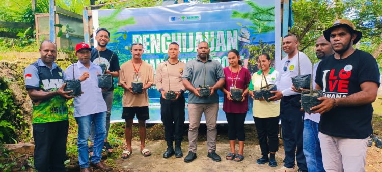Wabup Isak Waryensi; Apresiasi inisiatif Pemuda Katolik Untuk Tanam Mangrov