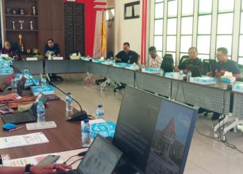 Sekda Donal Wakum; Pemda Kaimana konsiste terhadap pelayanan Kesehatan