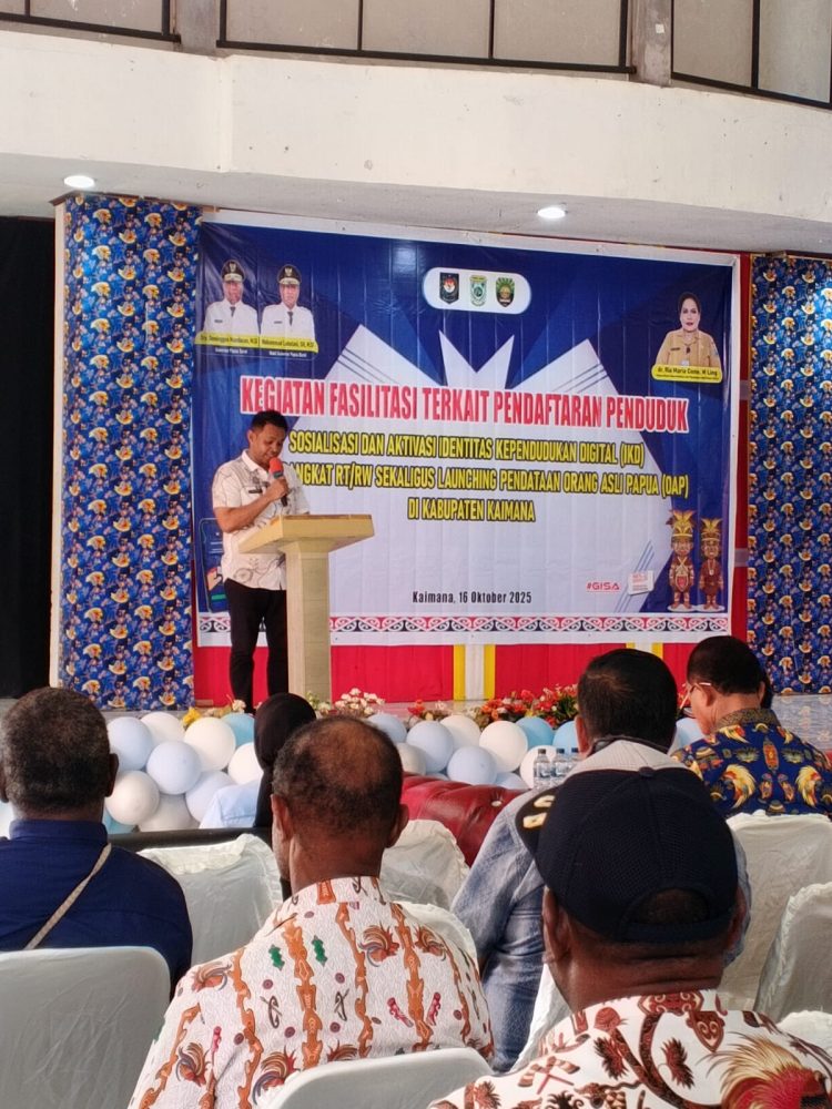 Dukcapil Papua Barat Sosialisasi Identitas kependudukan berbasis Digital di Kabupaten Kaimana