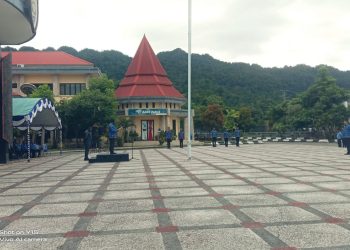 Wabup Isak Waryensi Pimpin Upacara KORPRI ke 54