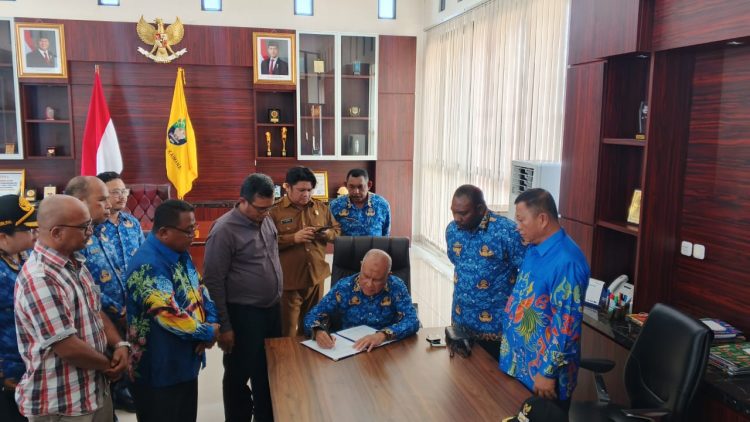 Pemda Kaimana teken MOU dengan STT GPI