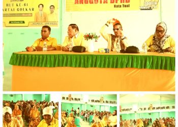 Golkar Kota Tual Menyalurkan Sembako Gratis, Disertai Reses Anggota DPRD Kota Tual di Gedung Mitra Mart